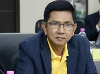 38
ราชภัฏร่วมประชุมจัดทำสารคดีเทิดพระเกียรติ
“พลังราชภัฏเพื่อการพัฒนาท้องถิ่น”