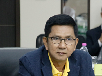 38 Rajabhat handle to producing the
praise documentary for King Rama X