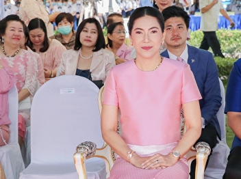 Attended the worship ceremony of the new
monument of Her Majesty Queen Sunandha
Kumariratana